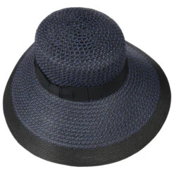 Audrey Schlapphut By Betmar