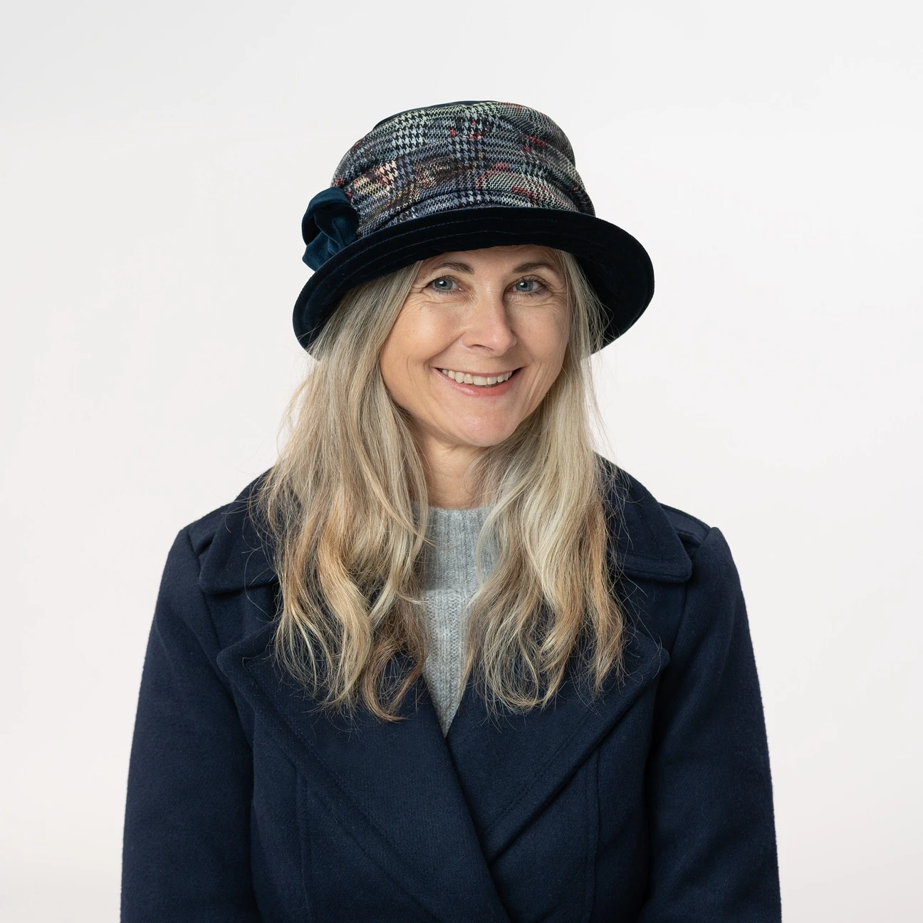 Houndstooth & Velvet Damenhut by Lierys Houndstooth & Velvet Damenhut By Lierys -Mode Hut Geschäft Houndstooth Velvet Damenhut by Lierys.57781 7